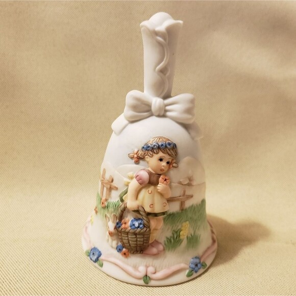 Berta Hummel bell Spring Blossoms - Picture 1 of 5